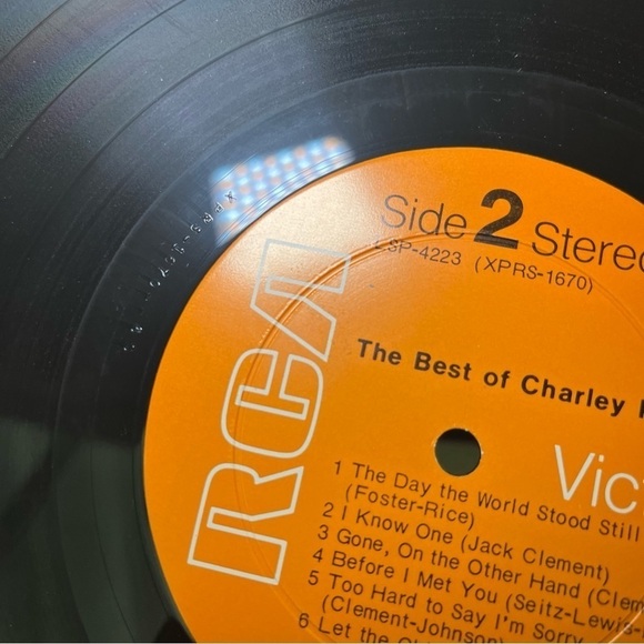 The Best of Charley Pride vintage vinyl record from 1969 - Picture 11 of 11